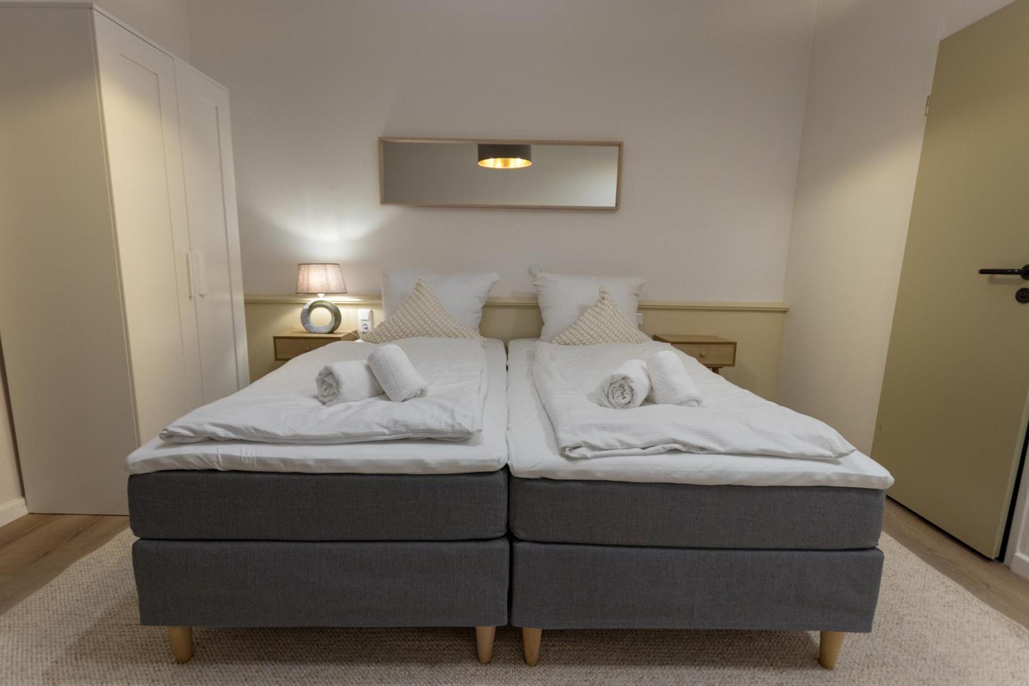 Hotel Dörenkamp by Vivere Stays Düsseldorf Exteriör bild