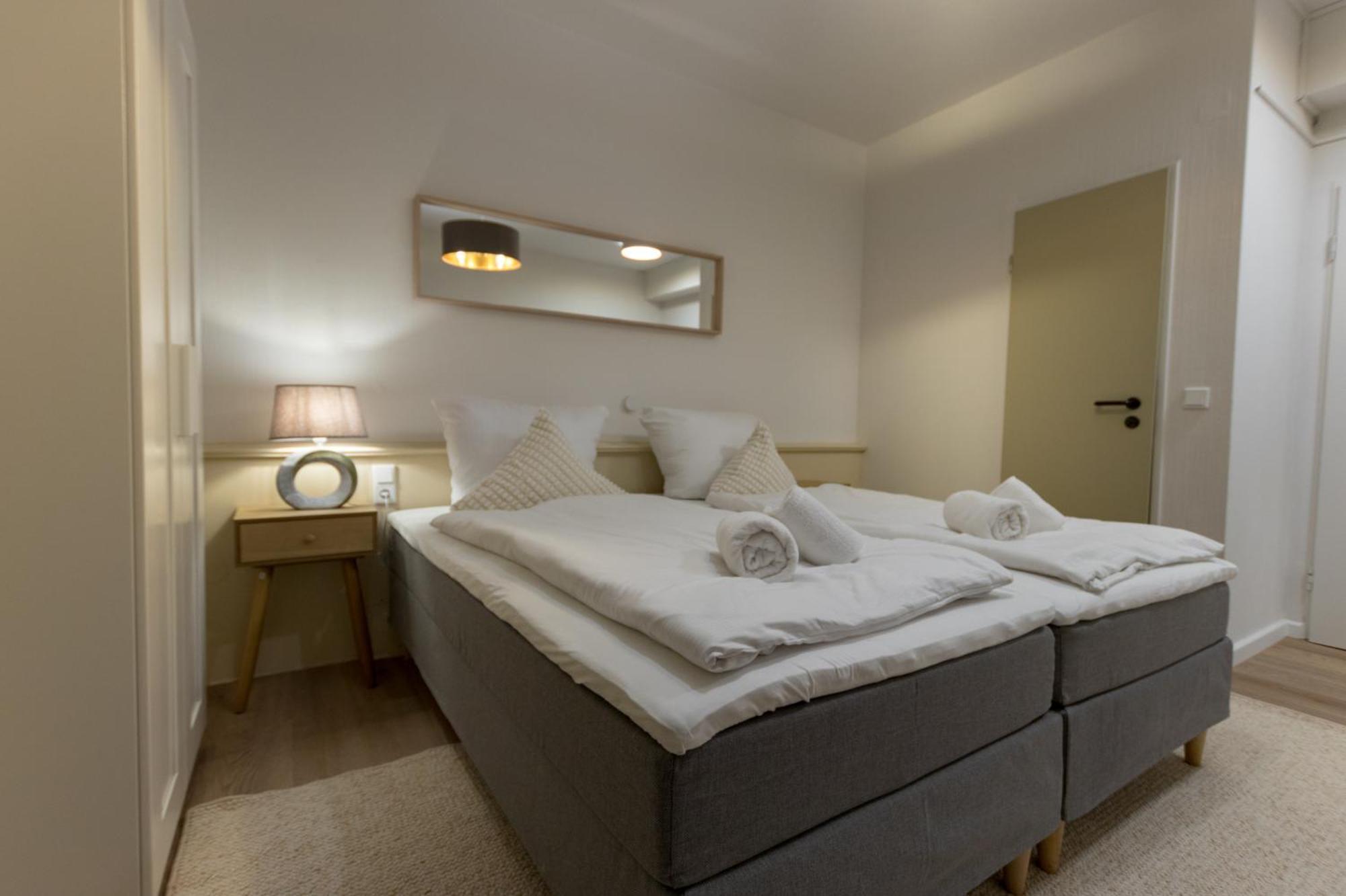 Hotel Dörenkamp by Vivere Stays Düsseldorf Exteriör bild