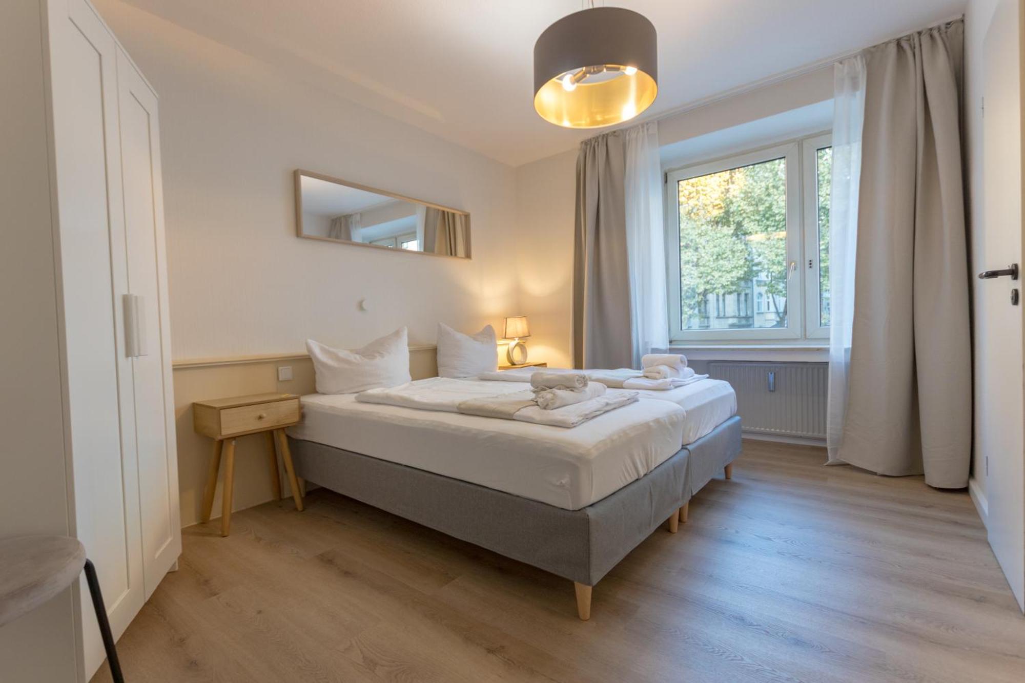 Hotel Dörenkamp by Vivere Stays Düsseldorf Exteriör bild