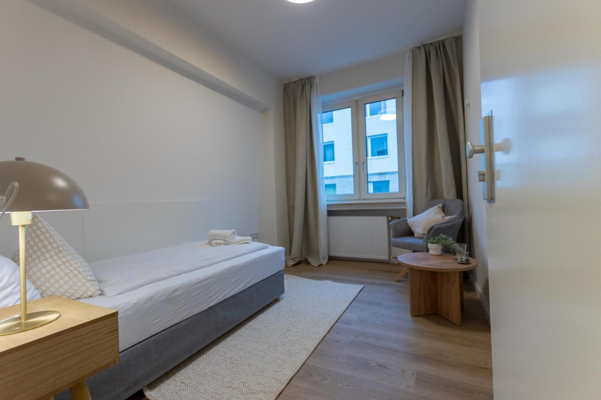 Hotel Dörenkamp by Vivere Stays Düsseldorf Exteriör bild