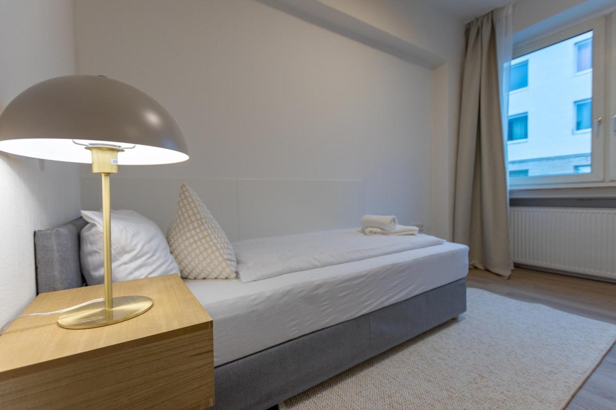 Hotel Dörenkamp by Vivere Stays Düsseldorf Exteriör bild