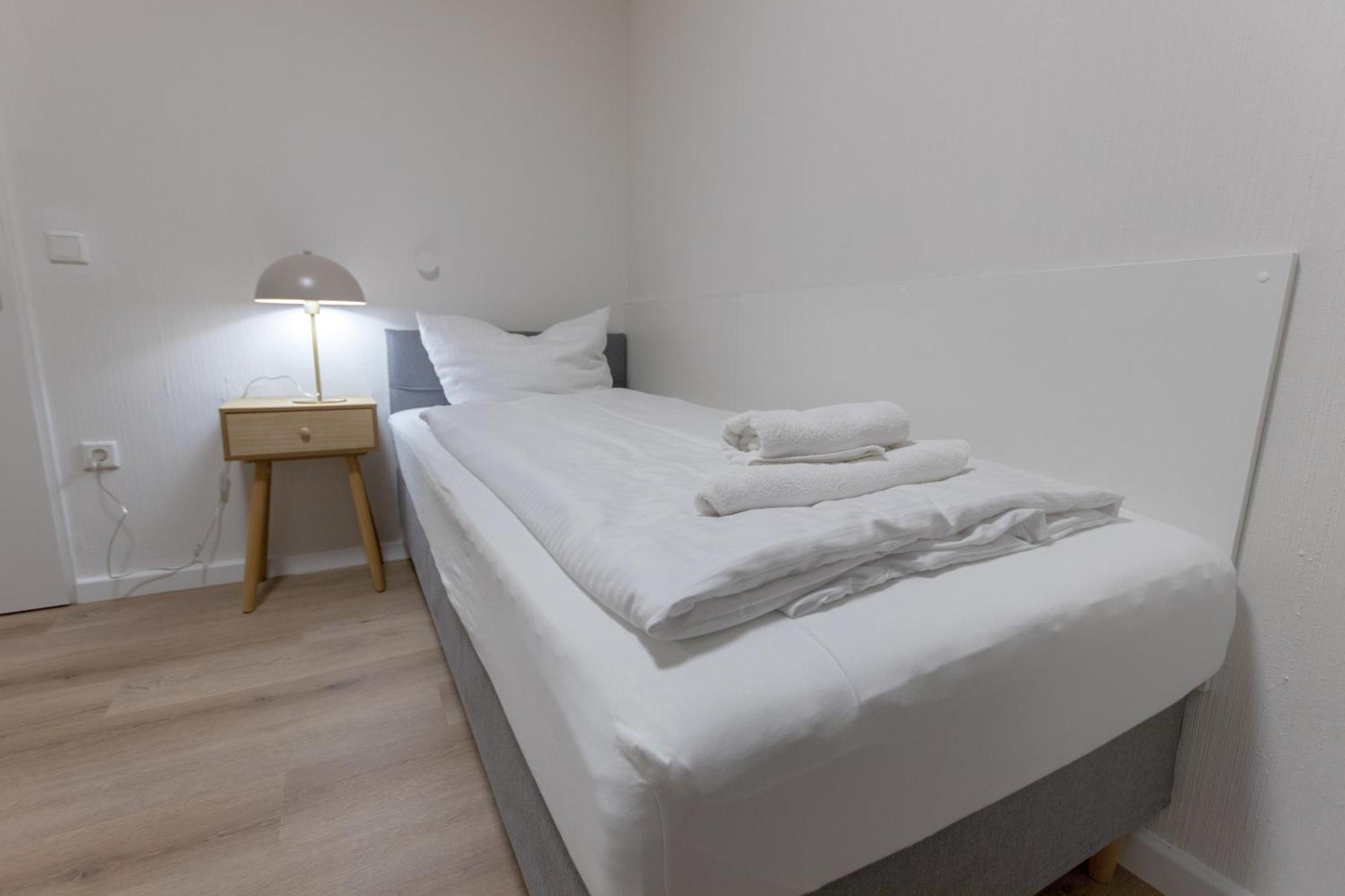 Hotel Dörenkamp by Vivere Stays Düsseldorf Exteriör bild