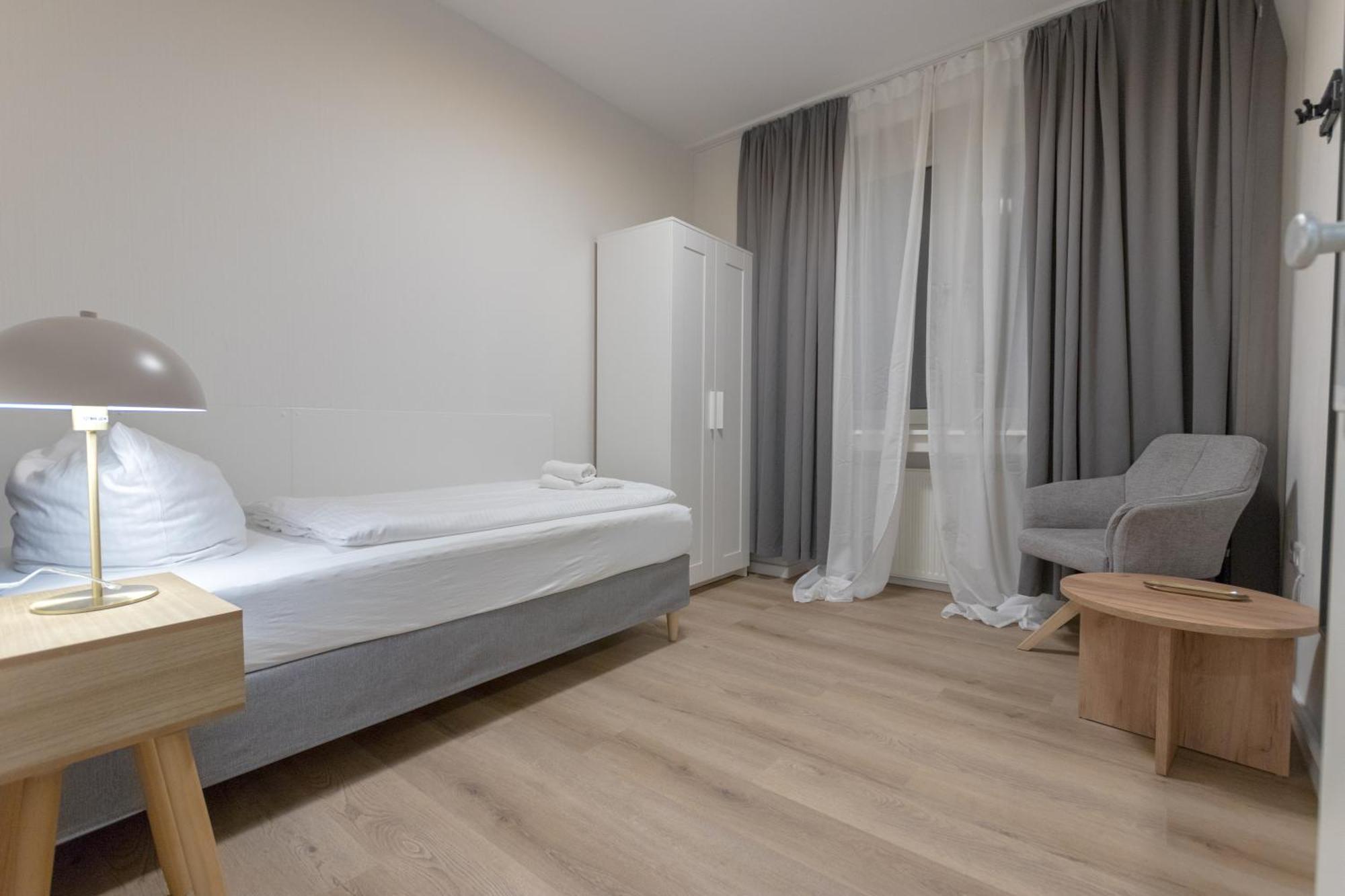Hotel Dörenkamp by Vivere Stays Düsseldorf Exteriör bild