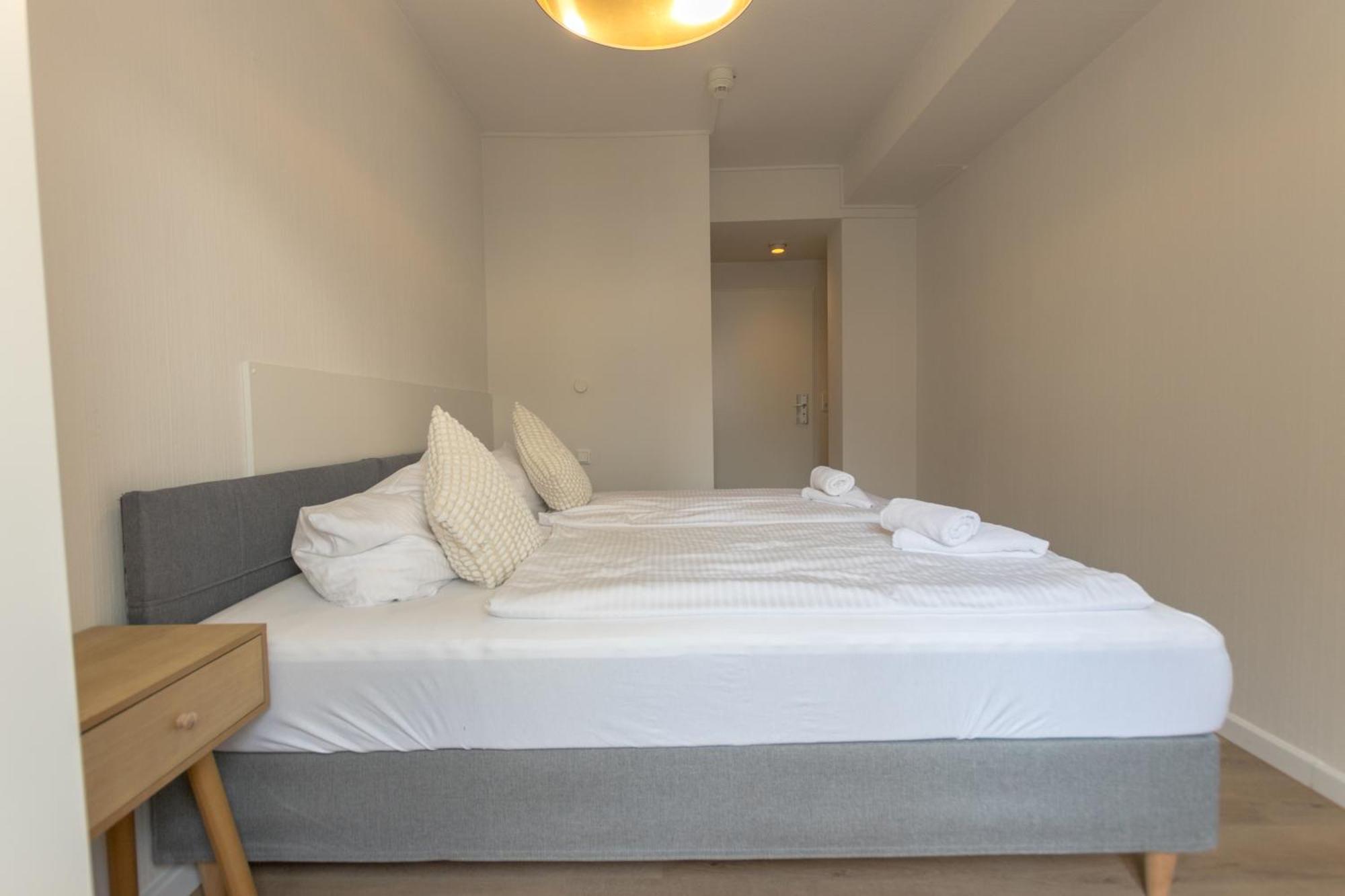Hotel Dörenkamp by Vivere Stays Düsseldorf Exteriör bild