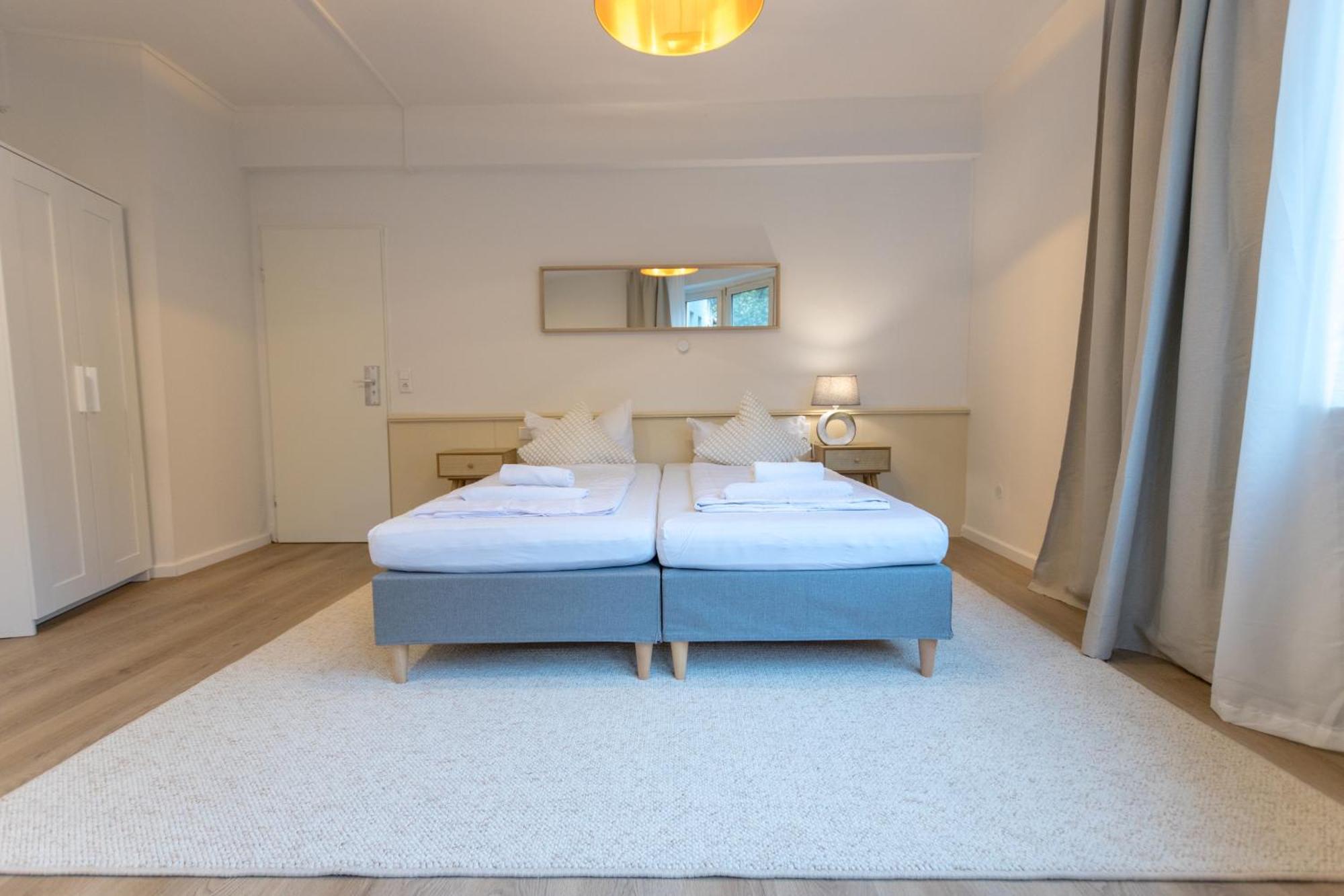 Hotel Dörenkamp by Vivere Stays Düsseldorf Exteriör bild